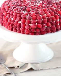 Торт с малиной