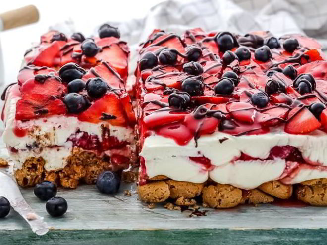 Рецепт торта с маскарпоне и клубникой