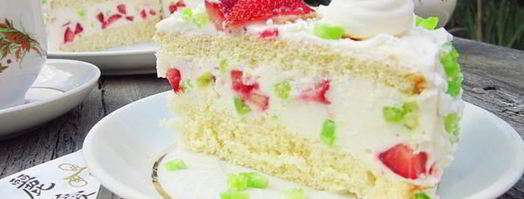 воздушный торт клубника. Шаг 17