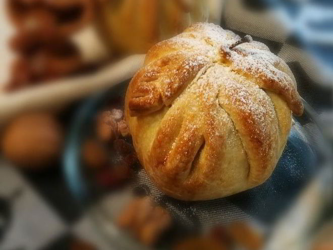 Рецепт яблок в тесте с сюрпризом