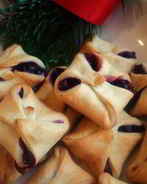 Ягодные конвертики из особого слоеного теста