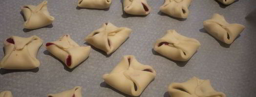 ягодные конвертики из особого слоеного теста. Шаг 9