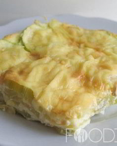 Диетическая кабачковая запеканка