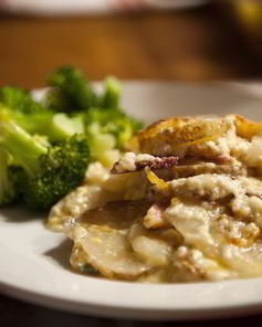 Картофельная запеканка с беконом