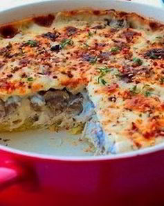 Картофельная запеканка с шампиньонами и куриным филе