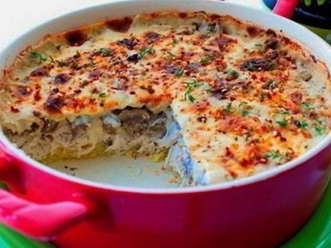 Рецепт картофельной запеканки с шампиньонами и куриным филе