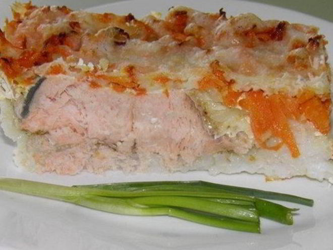 Рецепт рисовой запеканки с горбушей и овощами