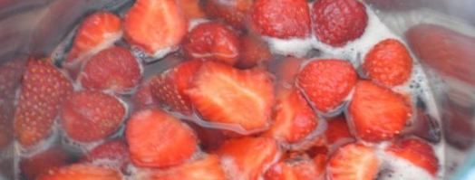 рисовая запеканка с клубничным соусом. Шаг 7