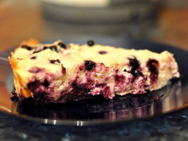 Рецепт творожной запеканки с черникой и йогуртом