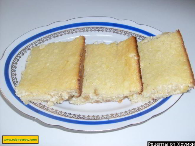 Рецепт творожной запеканки с изюмом и манкой в духовке