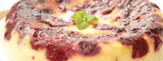 творожная запеканка с вишней в мультиварке. Шаг 7