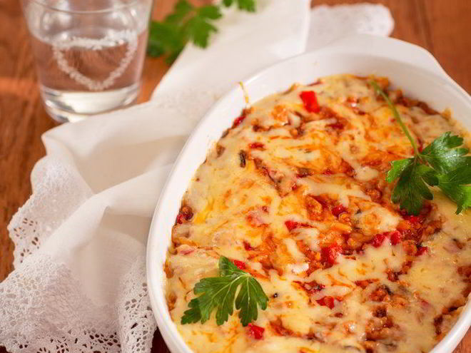 Рецепт запеканки из фарша с рисом и томатами