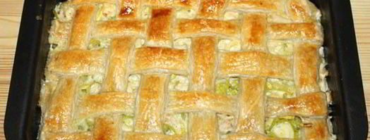 запеканка из курицы под слоеным тестом. Шаг 10