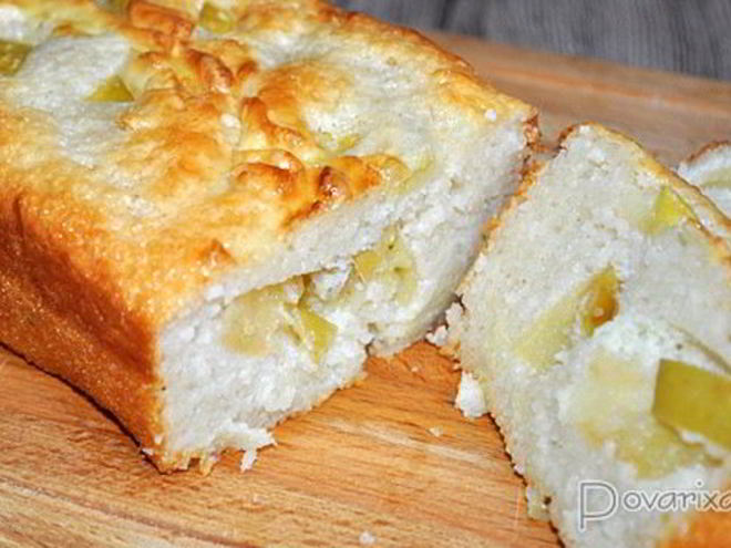 Рецепт запеканки из творожного продукта с яблоком