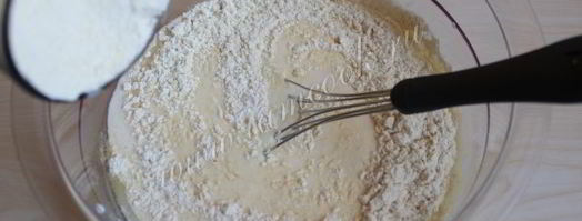 запеканка на кефире с кукурузной мукой. Шаг 4