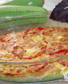 Запеканка с кабачками, фаршем и рисом