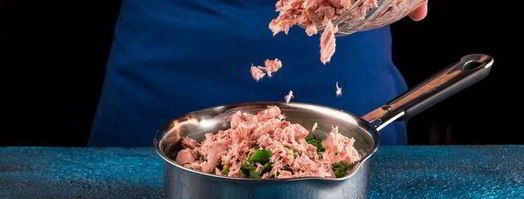 запеканка с тунцом, овощами и брынзой. Шаг 4