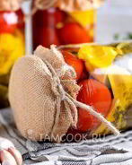 Ассорти из помидоров, огурцов и патиссонов на зиму