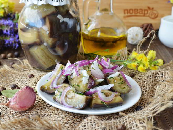 Рецепт баклажанов под грибы на зиму