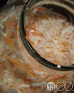 Быстрая квашеная капуста