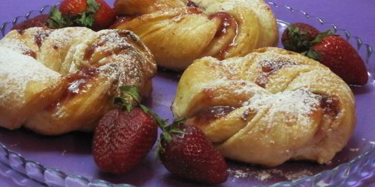 Булочки с джемом