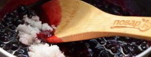 джем из черной смородины. Шаг 2