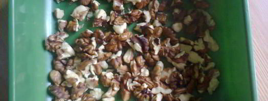 грецкие орехи с медом. Шаг 2