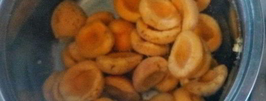 абрикосовый компот. Шаг 2