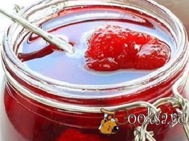 Рецепт компота из клубники на зиму