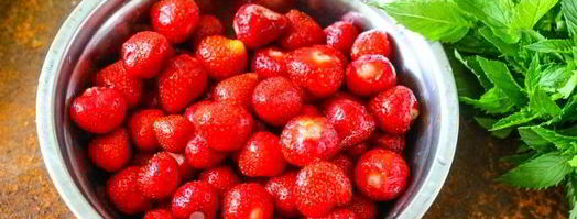 компот из клубники с мятой на зиму. Шаг 4