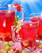 Компот из крыжовника и смородины