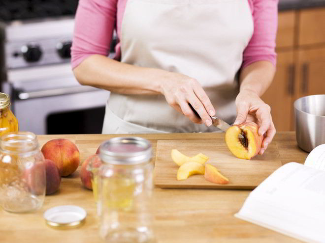 Рецепт компота из персиков