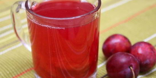 Компот из сливы