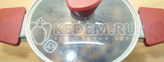 компот из сушеных яблок с ягодами. Шаг 4