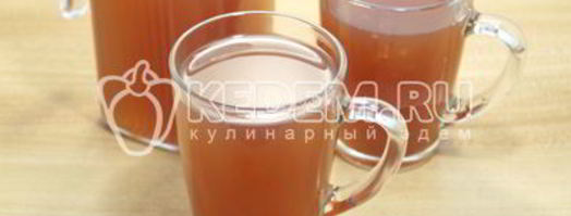 компот из сушеных яблок с ягодами. Шаг 6