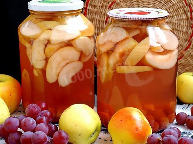 Рецепт компота из винограда и яблок