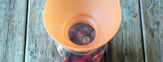 компот из вишни и крыжовника. Шаг 12