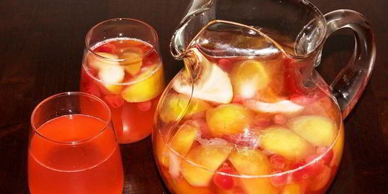 Компот из яблок и клюквы