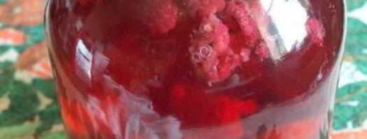 компот с алычой и малиной. Шаг 3