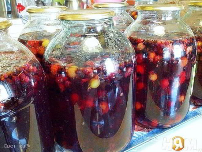 Рецепт компота ягодное ассорти