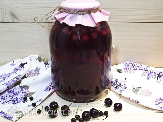 Рецепт вишневого компота с черной смородиной на зиму