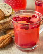 Яблочно-клюквенный компот с имбирем