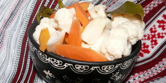 Быстро-маринованная цветная капуста