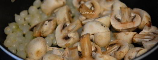 грибочки маринованные в винном соусе. Шаг 2