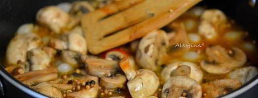 грибочки маринованные в винном соусе. Шаг 4