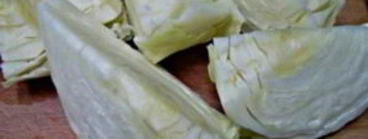 капуста маринованная с чесноком и свеклой. Шаг 2