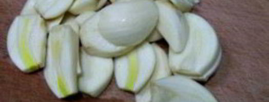 капуста маринованная с чесноком и свеклой. Шаг 4