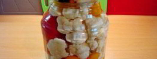 маринованная цветная капуста на зиму в банках. Шаг 2