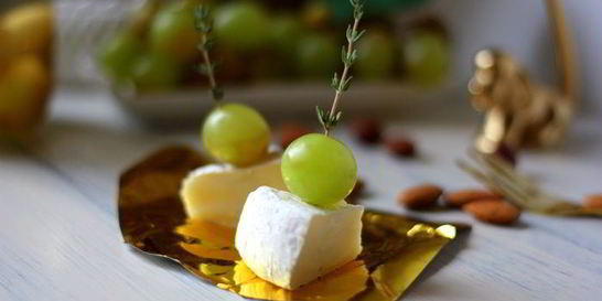 Маринованный белый виноград