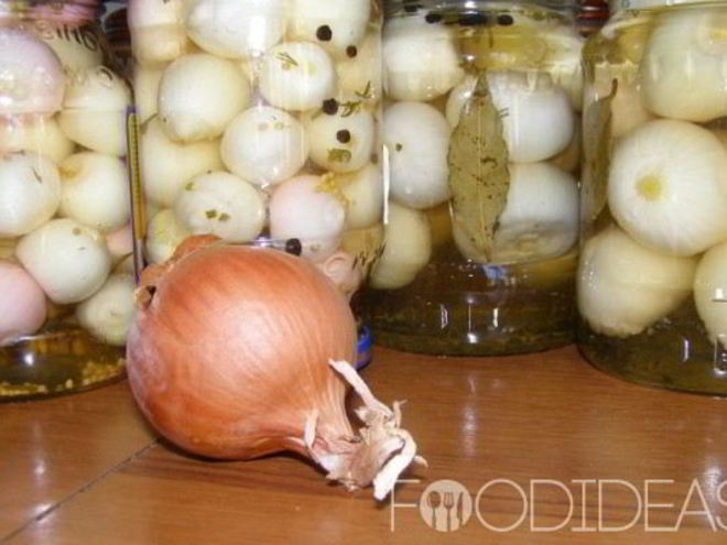 Рецепт маринованного лука на зиму